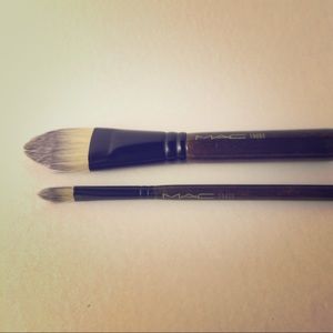 Two SE MAC Face Brushes